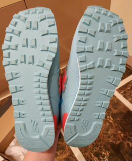 Новые кроссовки New Balance 39 размер