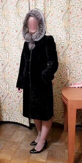 Шуба мутоновая р 44-46, с капюшоном