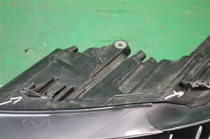 Фара левая Volkswagen Polo 5 sedan 2015