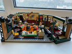 Lego Ideas 21319 Центральная кофейня из сериала Др