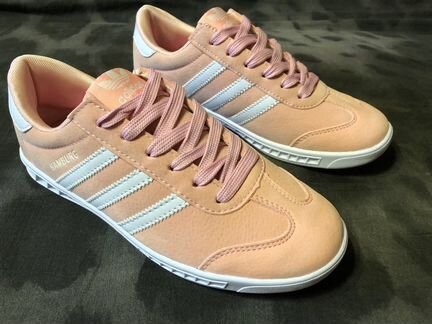 Кроссовки женские Adidas