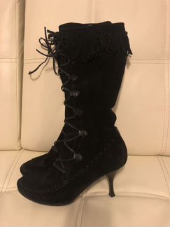 Новые женские замшевые сапоги