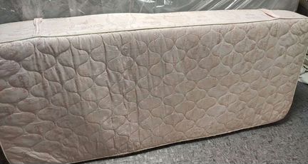 Матрас (190х80х22)