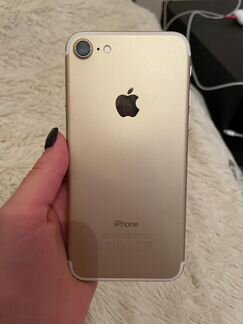 Телефон iPhone 7 gold (128 gb)