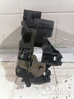 Замок двери задний левый Chevrolet Epica V250