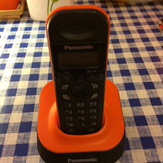 Телефон Panasonic KX-TG1401RU