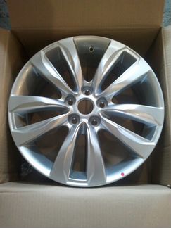 Оригинальные новые литые диски R18 Kia Sorento
