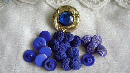 Винтажные пуговицы разных видов