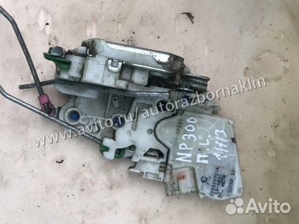 Ниссан нп300 замок двери