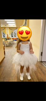 Нарядное платье для девочки 2-3 года