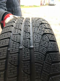 Новый комплект 225/60/17 Pirelli Sottozero 2