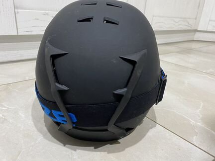 Шлем горнолыжный и очки