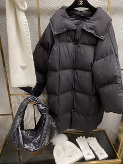 Bottega veneta пуховик новый