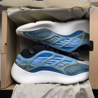 Adidas Yeezy 700 V3 Arzareth 8US/40RU/41.5EU