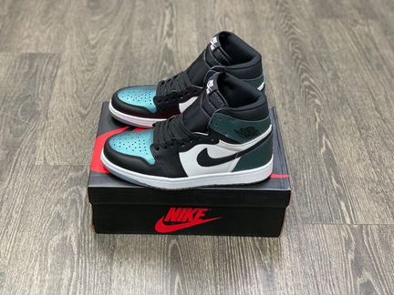 Кроссовки высокие Nike Air Jordan 1 изумрудный мет