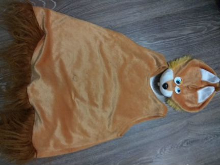 Костюмы новогодние и рюкзак меховой