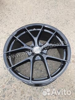 HRE глянец черный R18 4-100 для Kia Rio