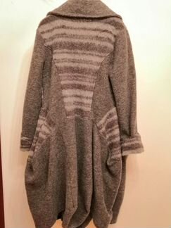 Пальто тёплое осенне - весеннее, лёгкое. размер 44