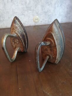 Утюги чугунные