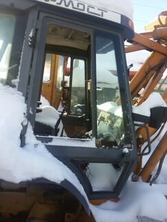 Двери кабина стрела рама каретка на кейс case 580