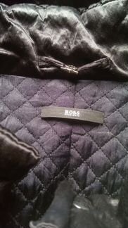 Hugo Boss куртка черная на синтепоне 46-48 р-р