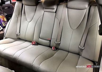 Кожаные сиденья Toyota Camry v 40