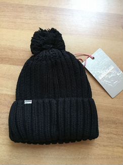 Новая шапка Napapijri Beanie Semiury помпон черная