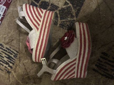 Босоножки T.Taccardi б/у