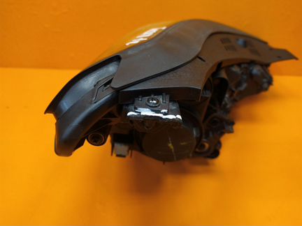 Фара левая Hyundai Tucson 3 2015-2018