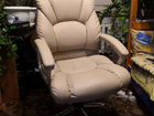 Офисное кожаное кресло Brabix EX-504