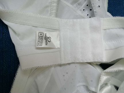 Бюстгалтер без косточек, с хлопком и кружевом р.85