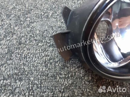 Противотуманная фара Nissan Qashqai Teana Micra