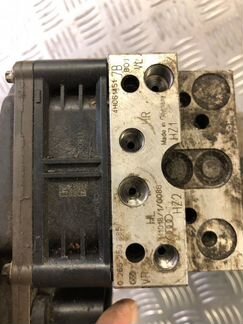 Компрессор пневмоподвески Audi A8 4H D4 6.3