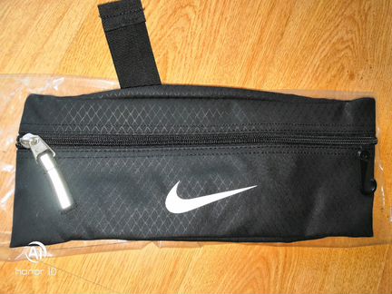 Сумка Nike поясная