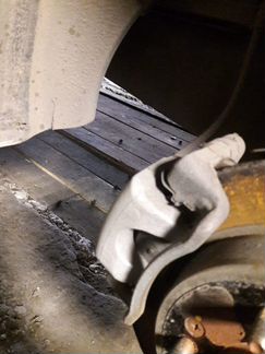 Суппорт задний правый Hyundai Elantra AD