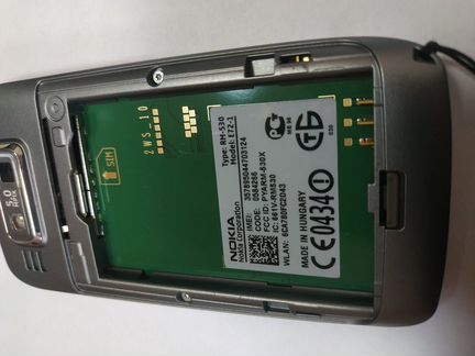Телефон Nokia e72