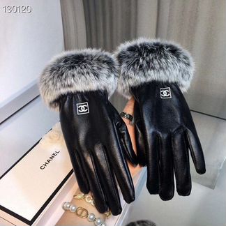 Перчатки Chanel