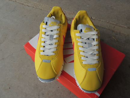 Кроссовки Nike Cortez NM QS женские