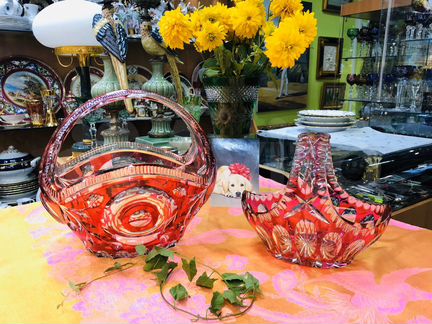 Ваза сухарница малиновый декор 40годы