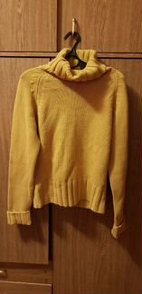 Свитер женский