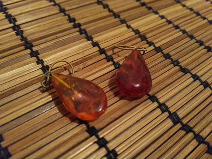 Серьги из янтаря