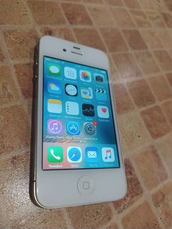 iPhone 4S 16гб белый