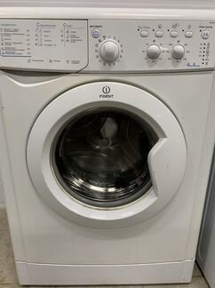 Стиральная машинка Indesit 4 кг