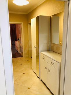 2-к квартира, 47 м², 3/25 эт.
