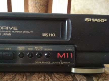 Видеоплеер кассетный Sharp VC-M11