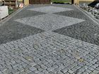 Укладка тротуарной плитки (Бордюры, водостоки)
