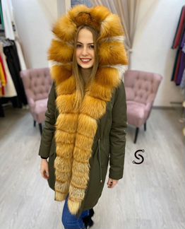 Парка с натуральным мехом