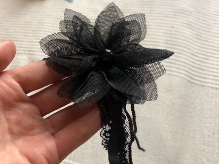 Брошь цветок