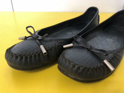 Продам мокасины женские. Кожа