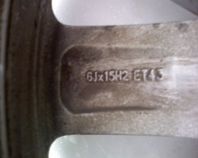 Диск VW Golf 7 R15 ориг. 5G0601025AA под ремонт